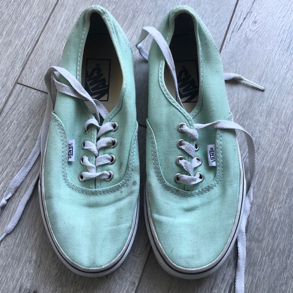 Spring vans